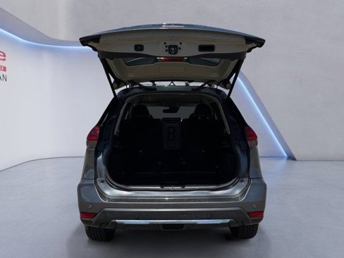 Used 2019 Nissan Rogue SL image 19