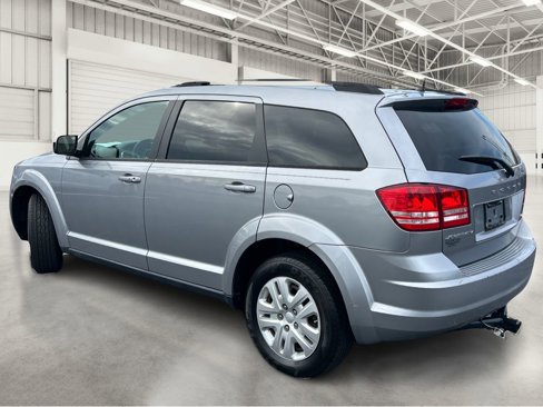 Used 2018 Dodge Journey SE image 7