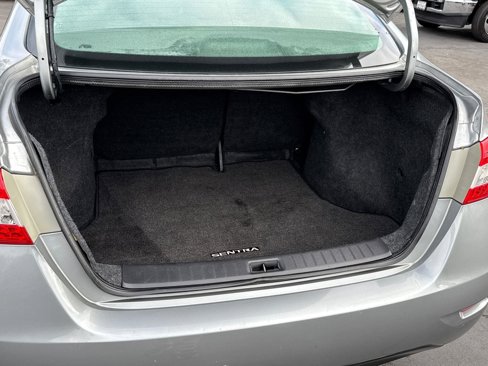 Used 2014 Nissan Sentra SV image 15