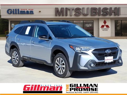 Used 2023 Subaru Outback Premium image 1