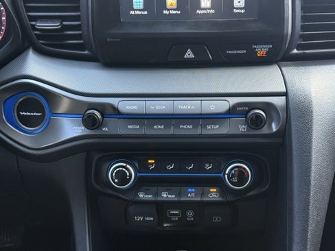 Used 2020 Hyundai Veloster 2.0 image 26