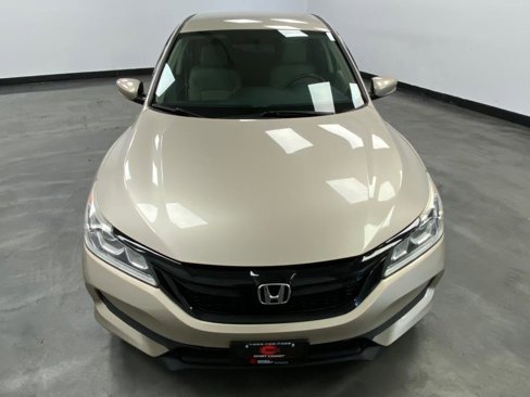 Used 2016 Honda Accord LX image 9