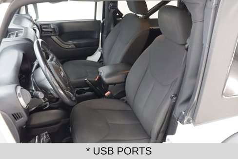 Used 2017 Jeep Wrangler Sport w/ Connectivity Group image 7