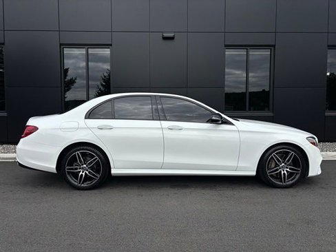 Used 2020 Mercedes-Benz E 350 4MATIC Sedan image 7