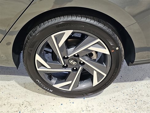 New 2025 Hyundai Elantra Sport image 31