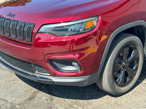 Used 2020 Jeep Cherokee Latitude Plus image 12