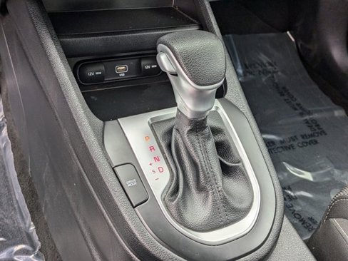 Used 2023 Kia Forte LXS image 19