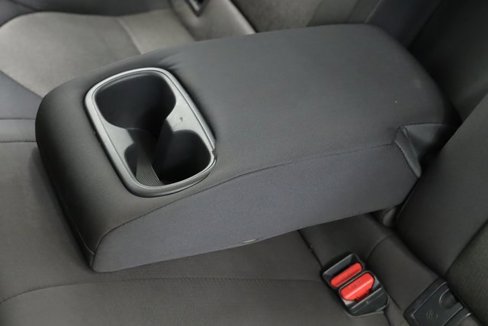 Used 2020 Toyota Camry LE image 24
