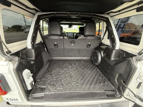 Certified 2021 Jeep Wrangler Unlimited Sahara image 13