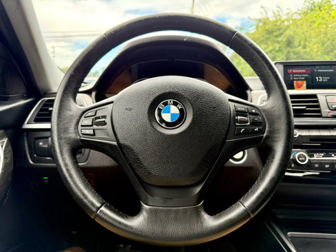 Used 2018 BMW 320i Sedan image 21