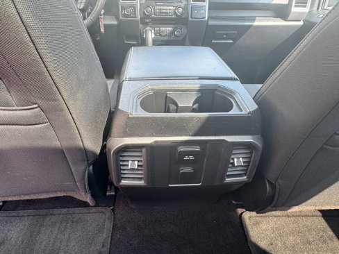 Used 2016 Ford F150 XLT w/ Equipment Group 302A Luxury image 31