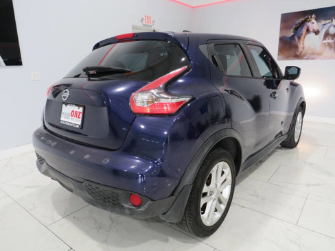 Used 2015 Nissan Juke S image 3