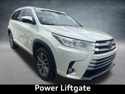 Used 2019 Toyota Highlander XLE image 7