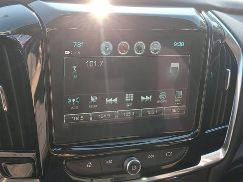 Used 2018 Chevrolet Traverse LT image 15