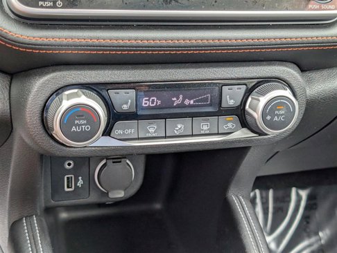 Used 2020 Nissan Kicks SR w/ SR Premium Package image 25