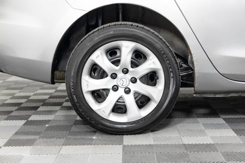 Used 2011 MAZDA MAZDA3 i Sport image 36