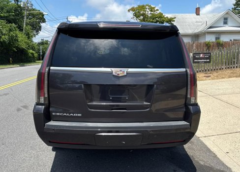 Used 2015 Cadillac Escalade ESV Premium image 6
