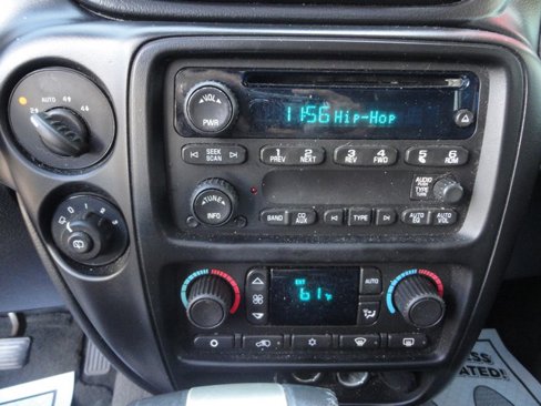 Used 2008 Chevrolet TrailBlazer LT w/ Sun And Sound Package image 13