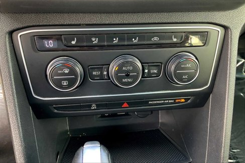 Used 2019 Volkswagen Atlas SE w/ Panoramic Sunroof Package image 33