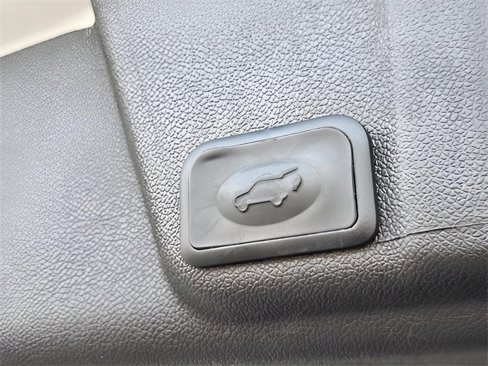 Used 2017 Buick Enclave Leather image 14