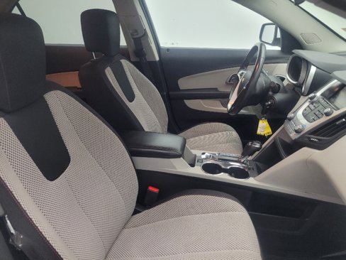 Used 2017 Chevrolet Equinox LT w/ Driver Confidence Package II image 21