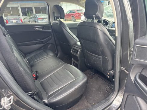 Used 2019 Ford Edge SEL image 10