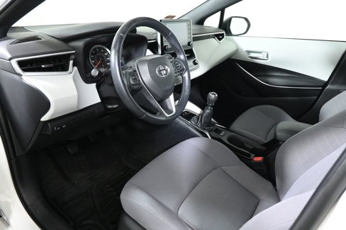 Used 2020 Toyota Corolla SE image 4