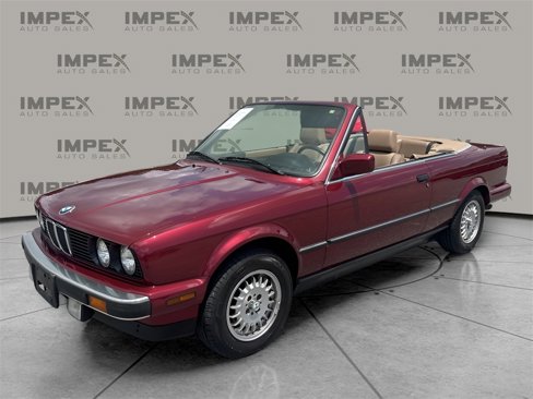 Used 1990 BMW 325i Convertible image 9