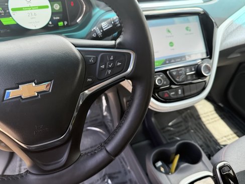 Used 2020 Chevrolet Bolt LT image 29