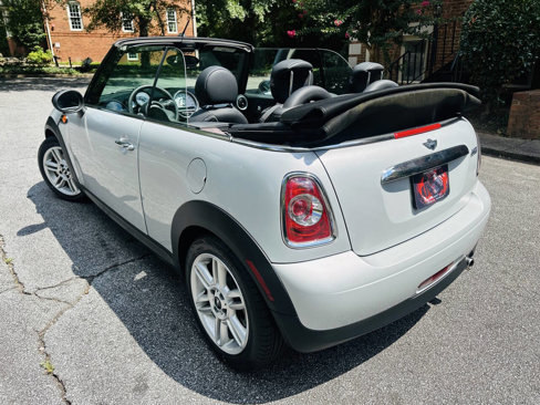 Used 2013 MINI Cooper Convertible image 4