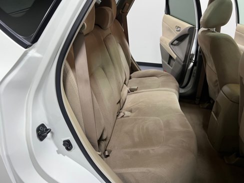 Used 2011 Nissan Murano SV image 16
