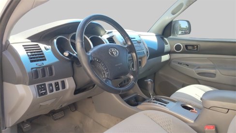 Used 2011 Toyota Tacoma PreRunner image 19