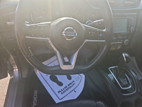Used 2020 Nissan Rogue SL w/ Premium Package image 23
