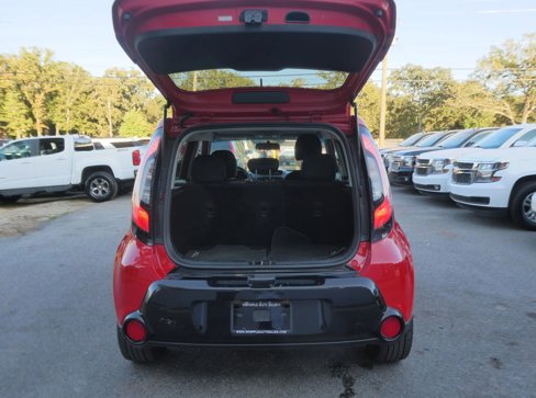Used 2016 Kia Soul + image 7