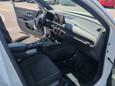 Used 2023 Honda HR-V Sport image 15