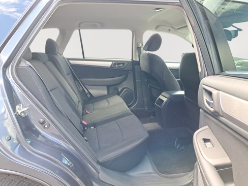 Used 2015 Subaru Outback 2.5i Premium image 16