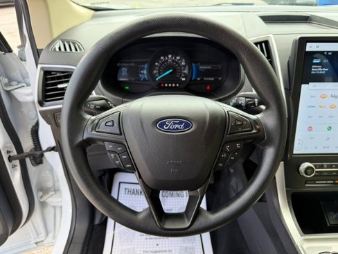 Used 2024 Ford Edge SEL image 29
