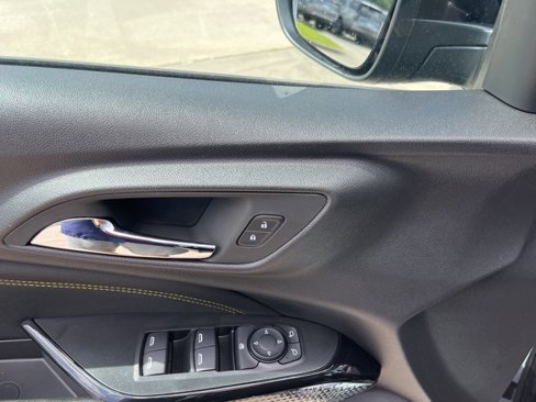 New 2025 Chevrolet Trax ACTIV w/ Driver Confidence Package image 14