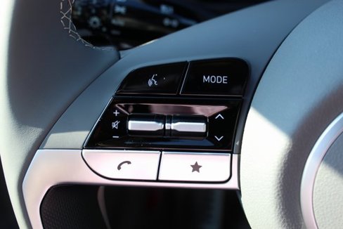 New 2025 Hyundai Elantra Sport image 12
