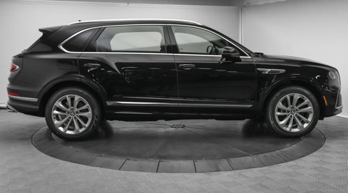 Used 2024 Bentley Bentayga Extended Wheelbase image 10
