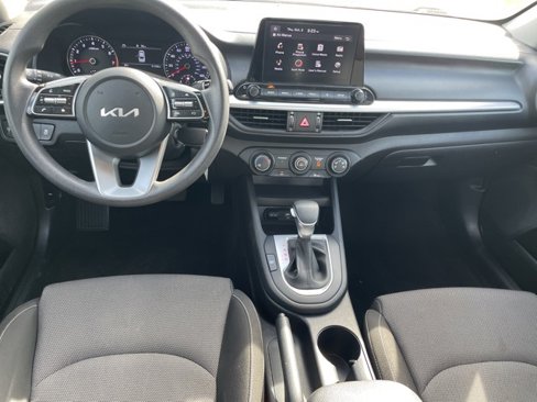 Used 2023 Kia Forte LXS image 14