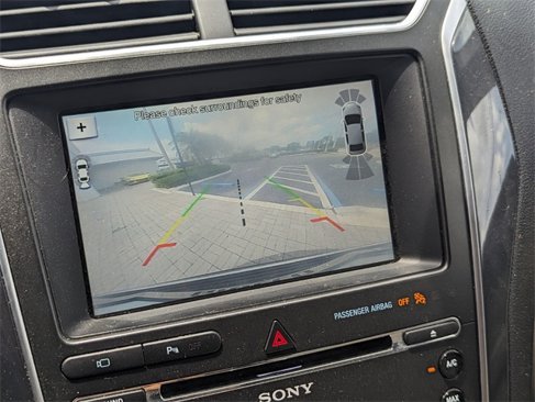 Used 2018 Ford Explorer Limited image 20