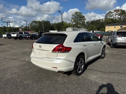 Used 2010 Toyota Venza image 5