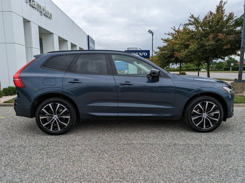 Certified 2023 Volvo XC60 B5 Plus w/ Climate Package image 3