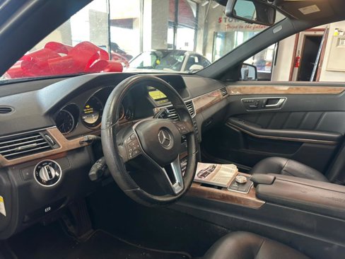 Used 2012 Mercedes-Benz E 350 4MATIC Sedan image 13