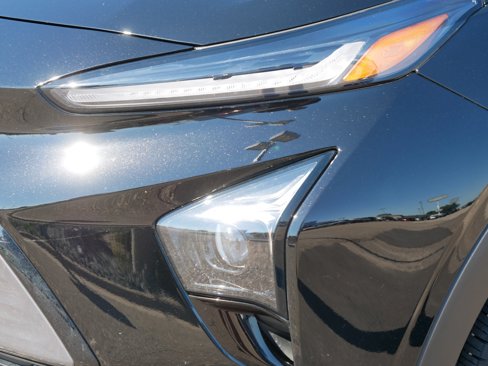 Used 2023 Chevrolet Bolt EUV LT w/ Convenience Package image 16