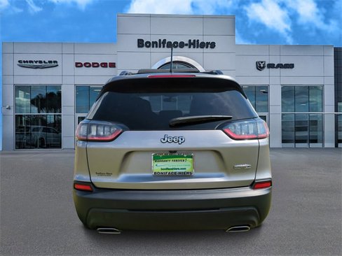 Used 2022 Jeep Cherokee Latitude Lux w/ Sun & Sound Group image 5