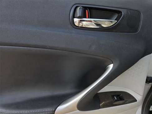 Used 2011 Lexus IS 250 image 10
