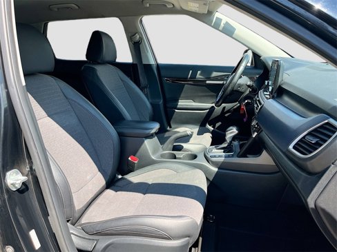 Used 2021 Kia Seltos S image 24