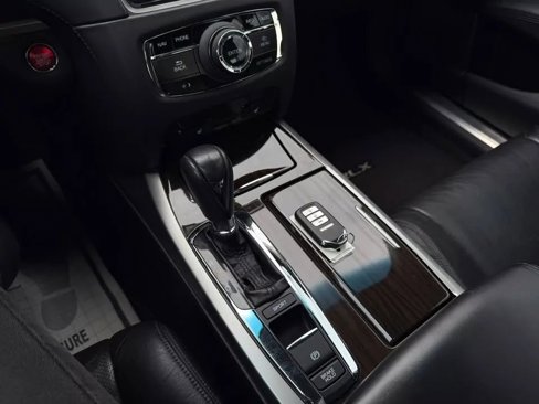 Used 2014 Acura RLX w/ Technology Package image 16